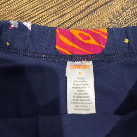 Space skort - Picture 2 of 3